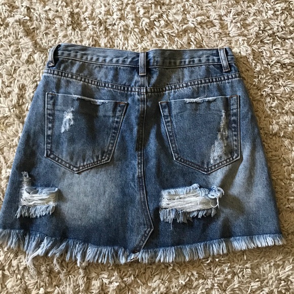 Denim ripped skirt - Picture 2 of 4